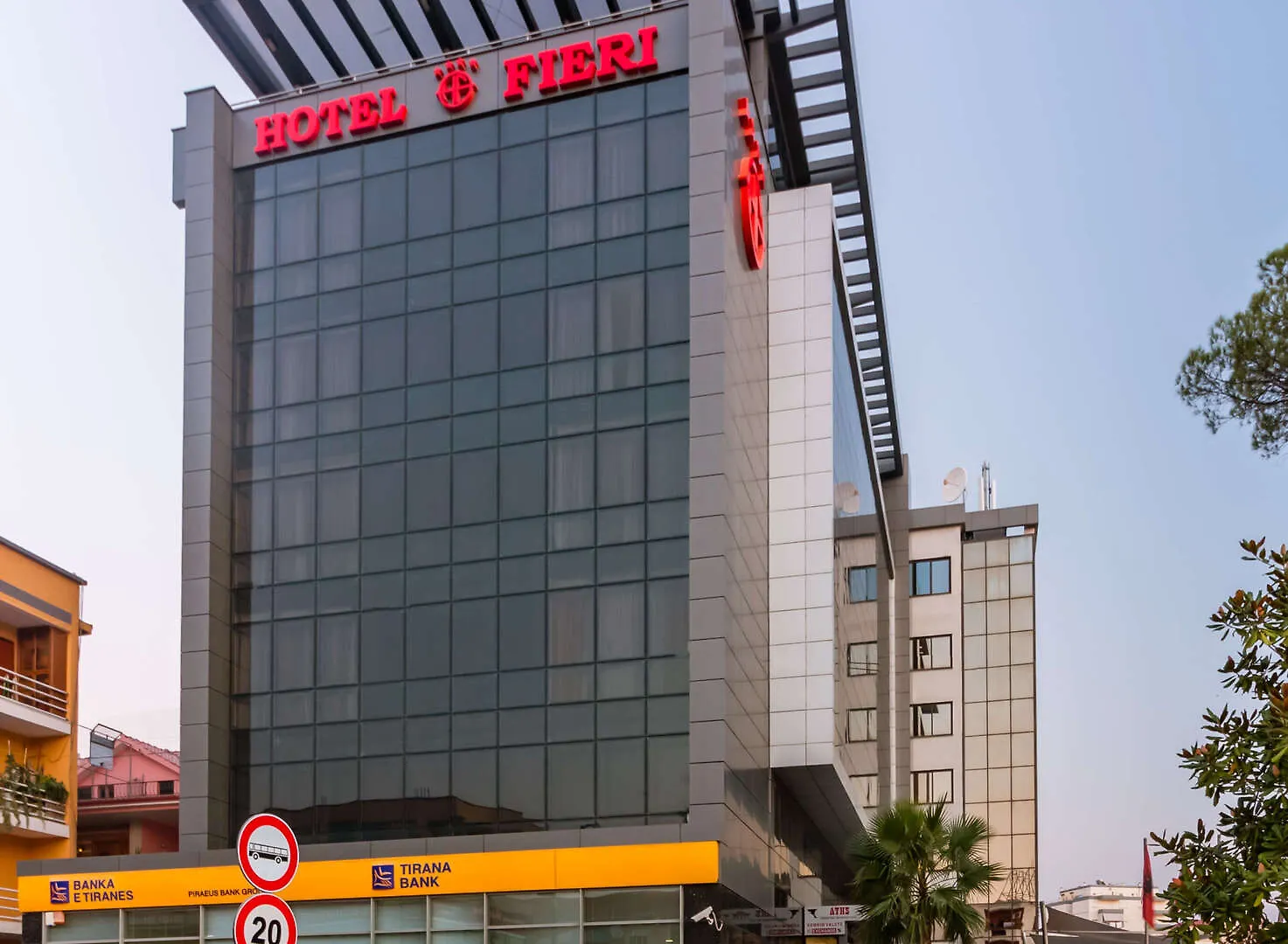 Hotel Fieri