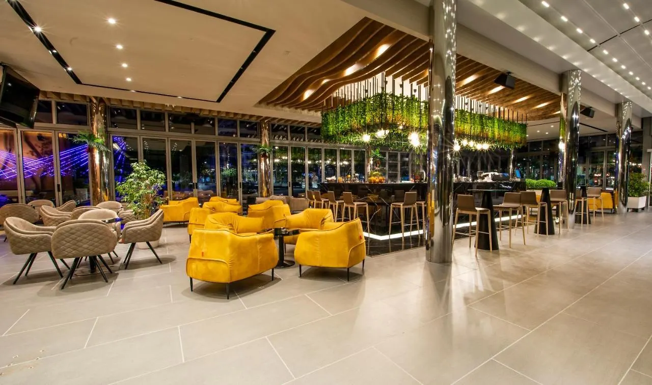 Hotel Fieri