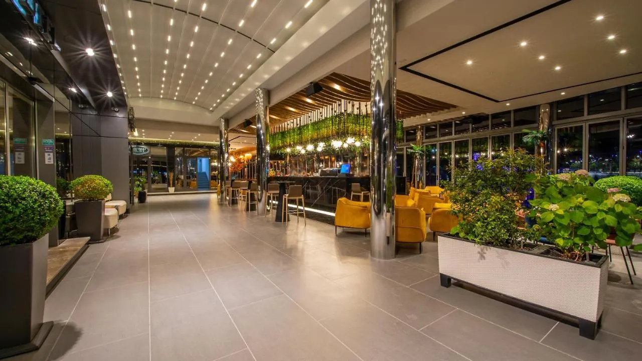 ****  Hotel Fieri Albania