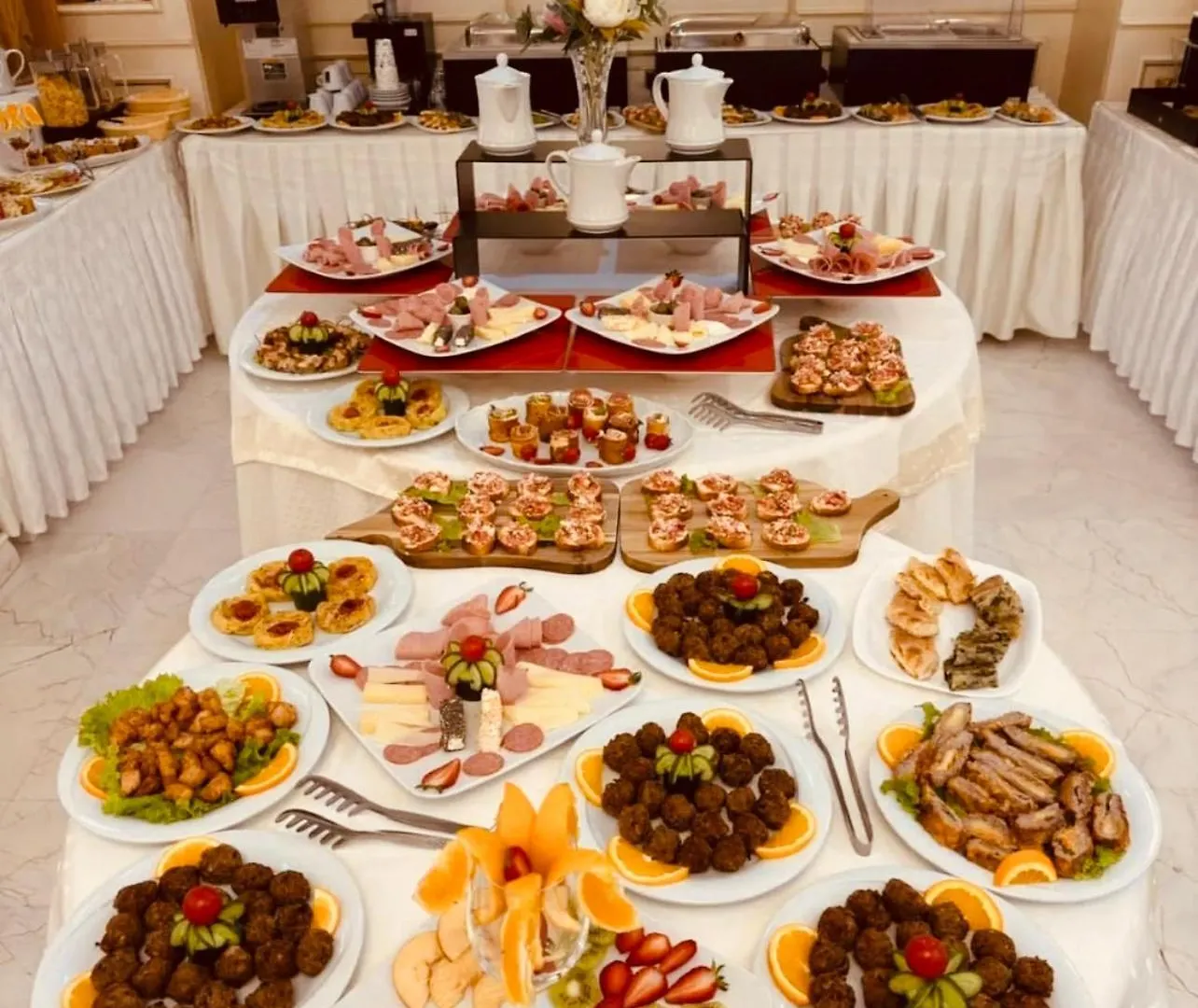 Hotel Fieri 4*, Fier Albania