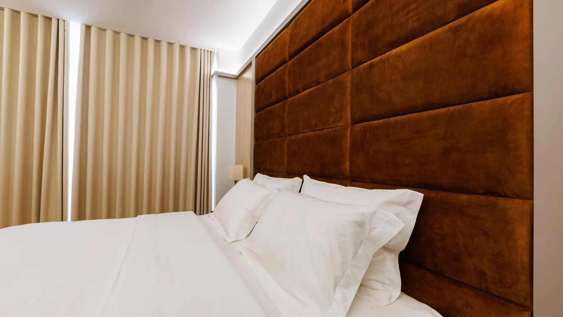 ****  Hotel Fieri Albania